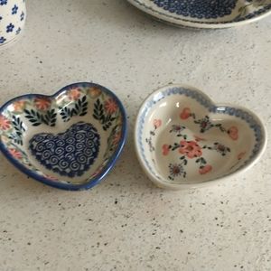 Set of 2 accent peices.